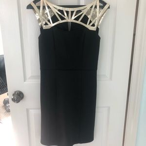 Lulu’s black dress